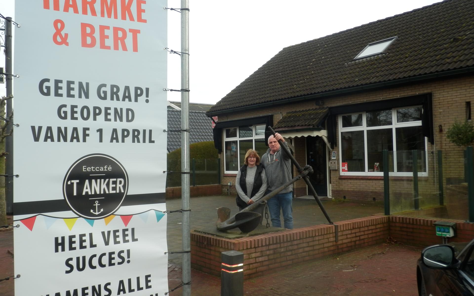 Vergunningen voor ’t Anker in Elsloo zijn rond. Nieuwe uitbaters Bert en Harmke worden met vlagverto