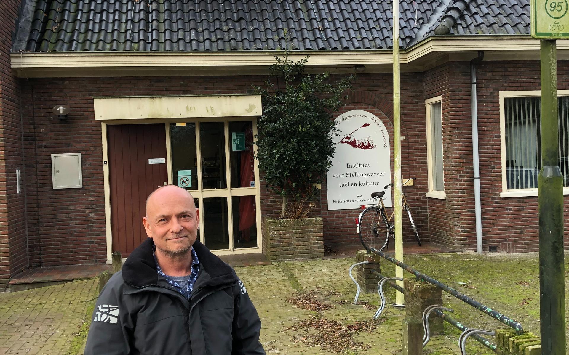 Australische kunstenaar Ross geeft cursus in Oldeberkoop. 'Er is geen goed en slecht'