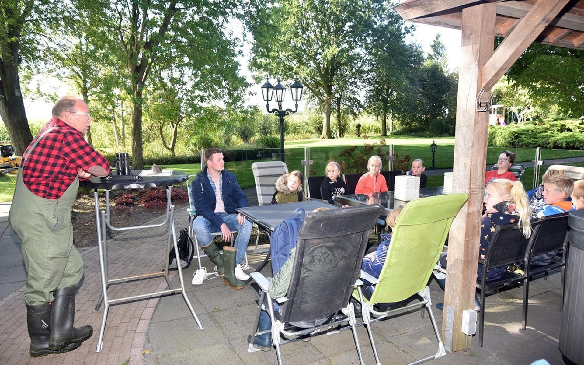 Leerlingen obs De Lantscheene bezoeken eendenkooi Nijeholtwolde - Stellingwerf