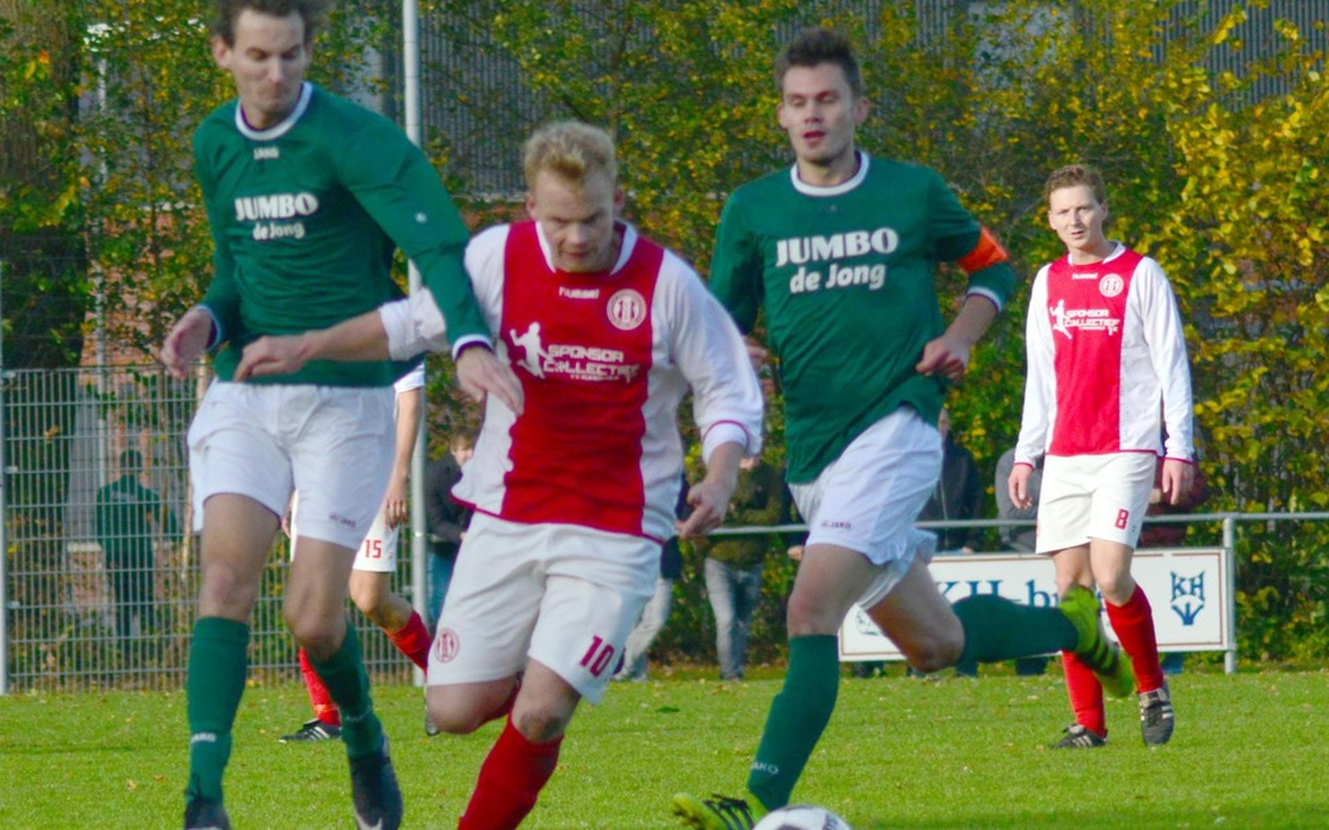 Olyphia sprokkelt puntje; Wilco Elshof op schot voor Oldeholtpade