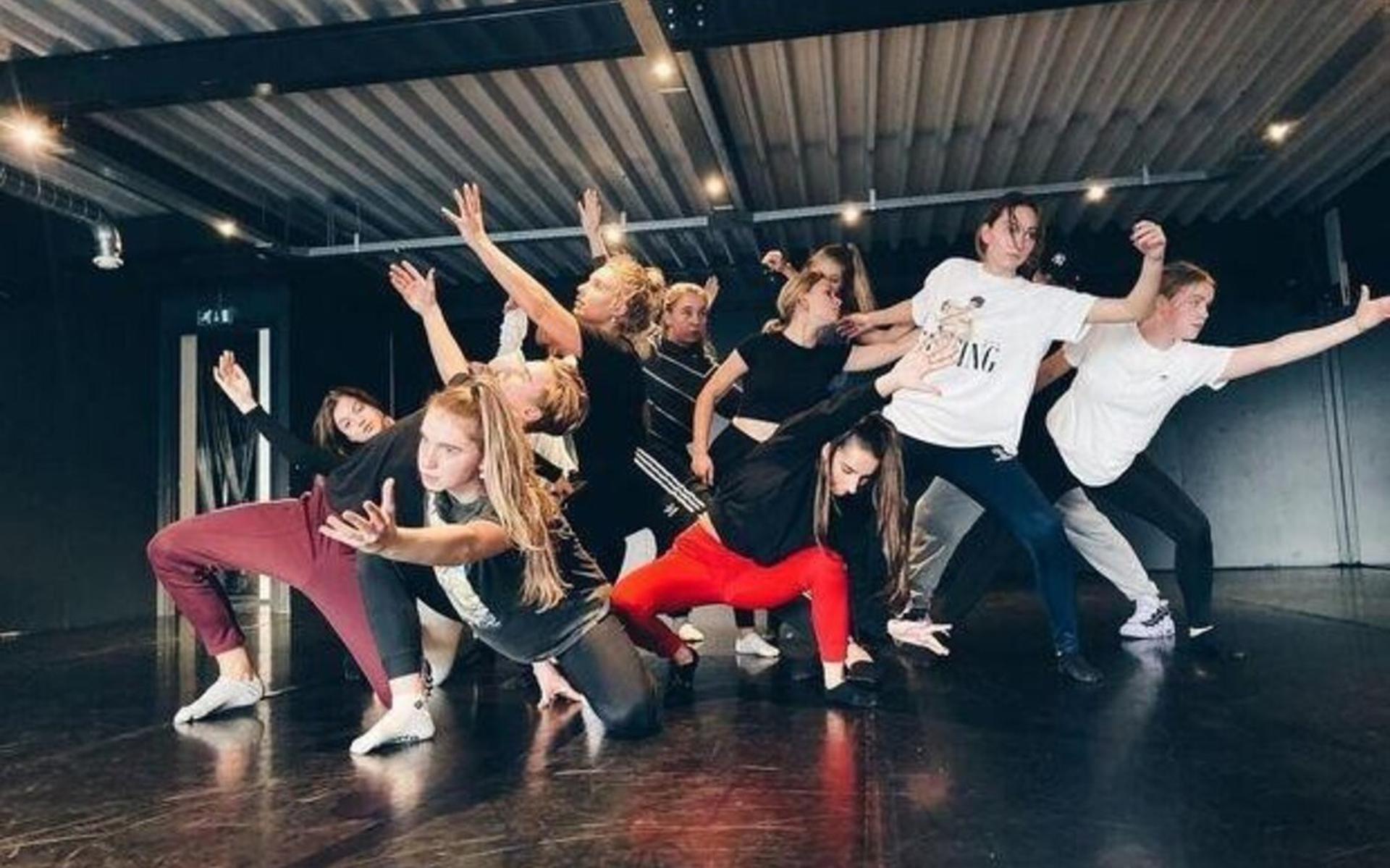 Dans Hier! wil de grootste dansschool worden van Noordoost-Nederland