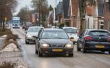 De Steenwijkerweg heeft nu nog de inrichting als provinciale weg, zoals die in gebruik was vóór de opening van de A32 in 1988.