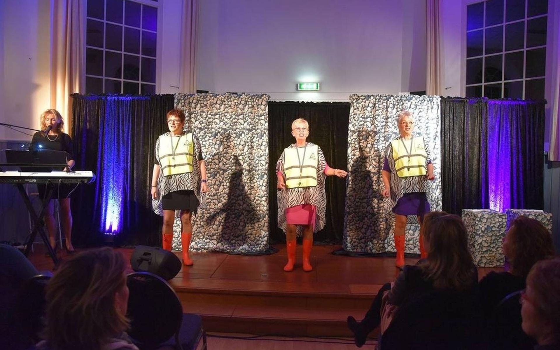 Cabaretvoorstelling op 15 november in Munnekeburen gaat niet door