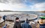 Na de opening werd het eiland naar het midden van het water genavigeerd. FOTO PRONEWS
