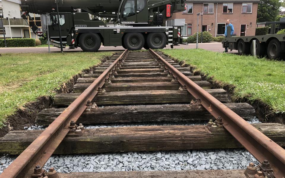 Zestien meter spoor bij het voormalige tramstation in Noordwolde. Foto: Lourens Looijenga