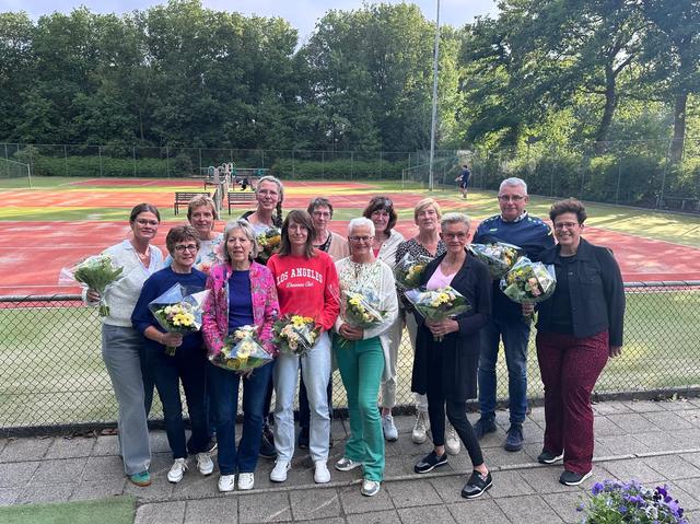 De kampioenen van In et Hoolt.