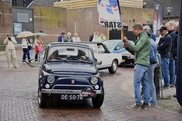 Bijna 60 auto’s rijden Silverlegrally voor het goede doel