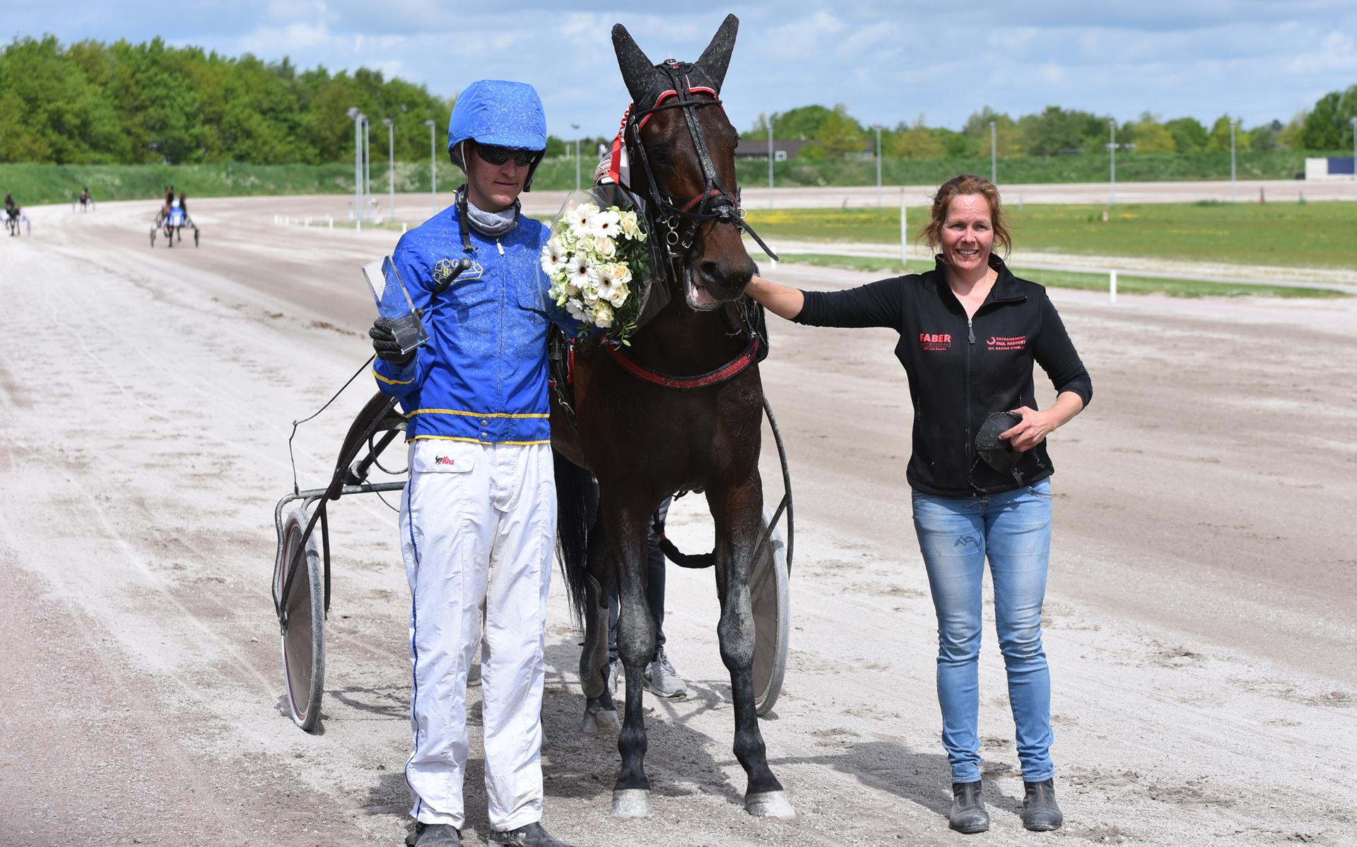 Trainer Paul Hagoort Scoort Goed Op Victoria Park - Stellingwerf