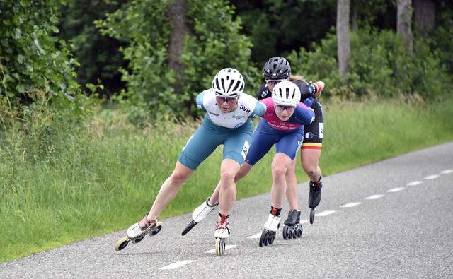 Bart Swings en Marijke Groenewoud winnen bij primeur Inline 3-daagse in Nijelamer