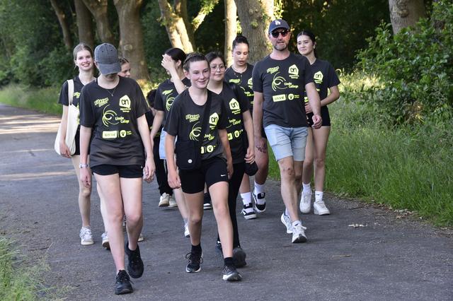 In plaats van hardlopen, leggen alle deelnemers de route wandelend af. Ook wordt een extra waterpunt aan de route toegevoegd.