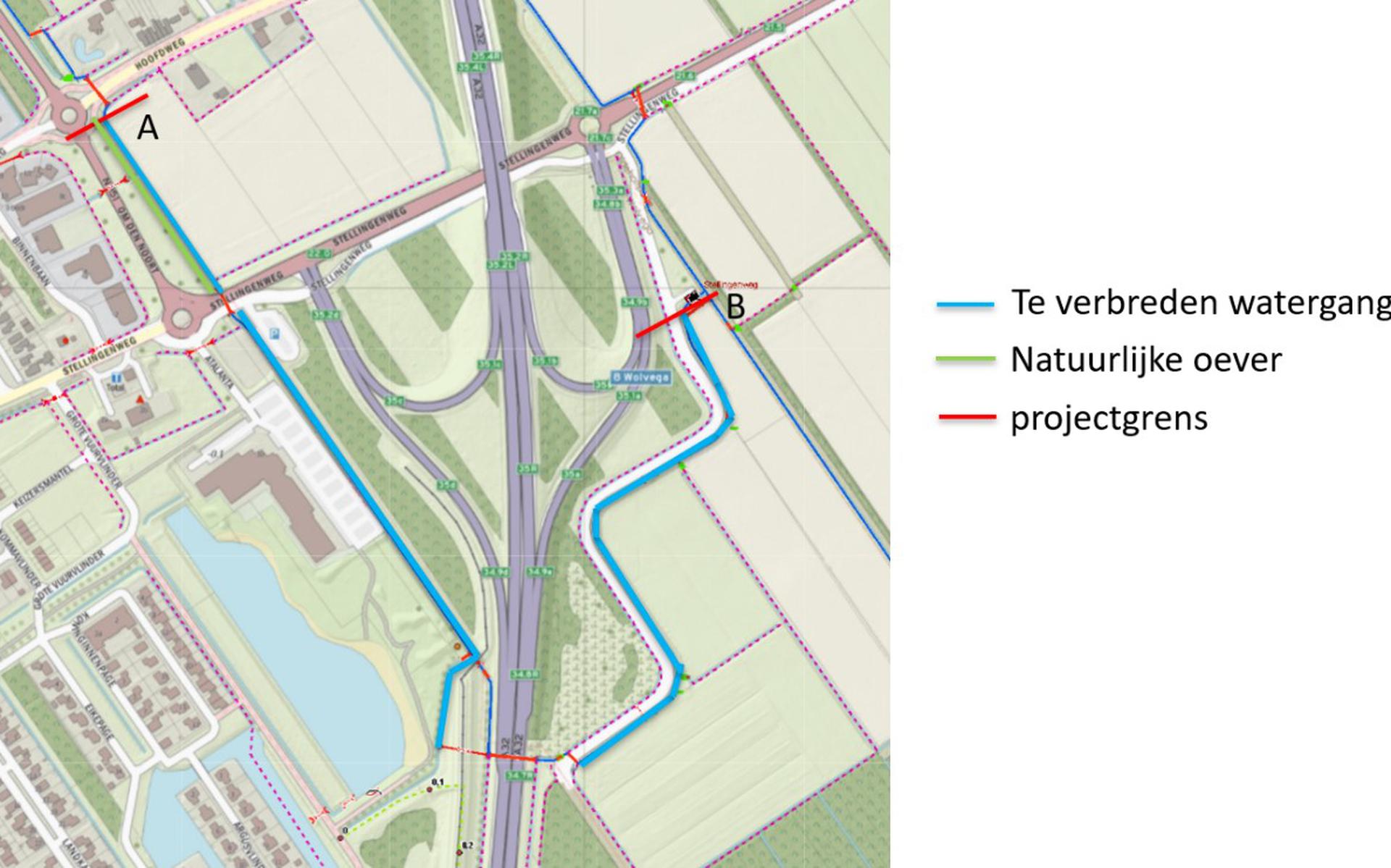 Op de kaart is de te verbreden waterloop (lichtblauwe streep), de natuurlijke oever langs Om den Noort (groene streep) en de grens van het werkgebied (rode streep) ingetekend.