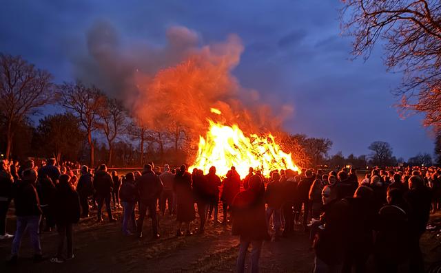 Hier zijn de vijf paasvuren in Weststellingwerf