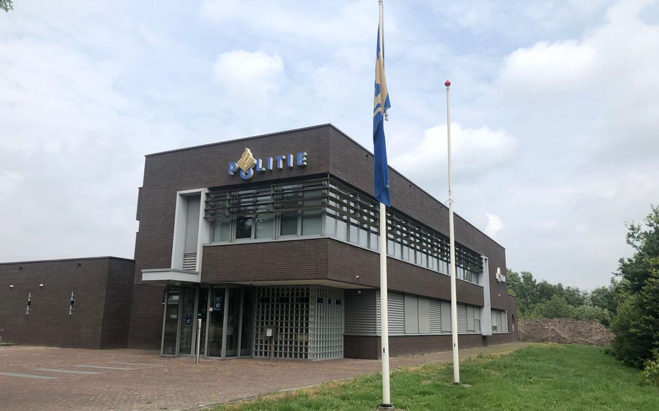 Het politiebureau aan de Grote Weegbree in Wolvega. 