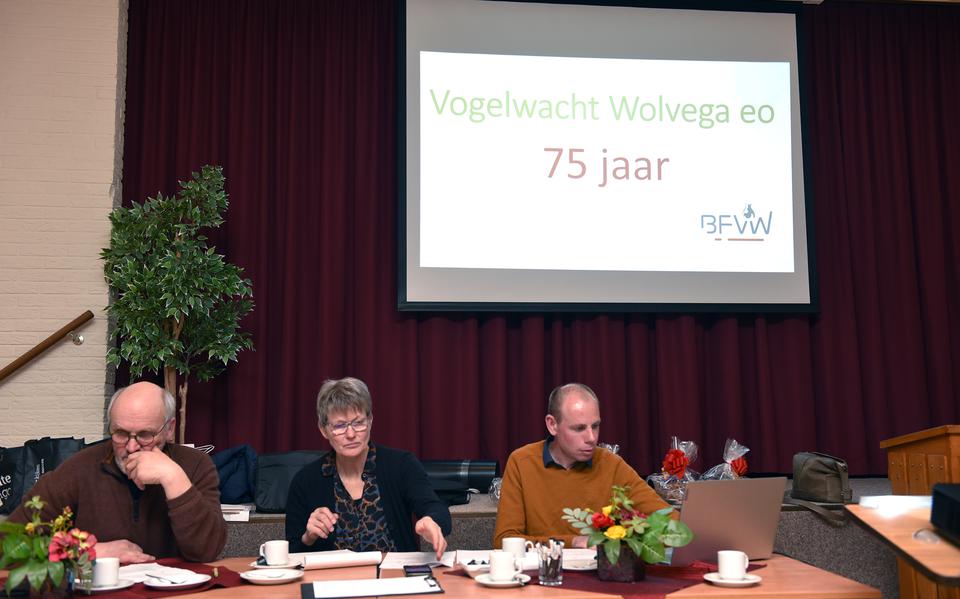 Vogelwacht Wolvega e.o. bestaat 75 jaar. In zalencentrum De Rank in Wolvega werd daar op de ledenvergadering bij stilgestaan. 
