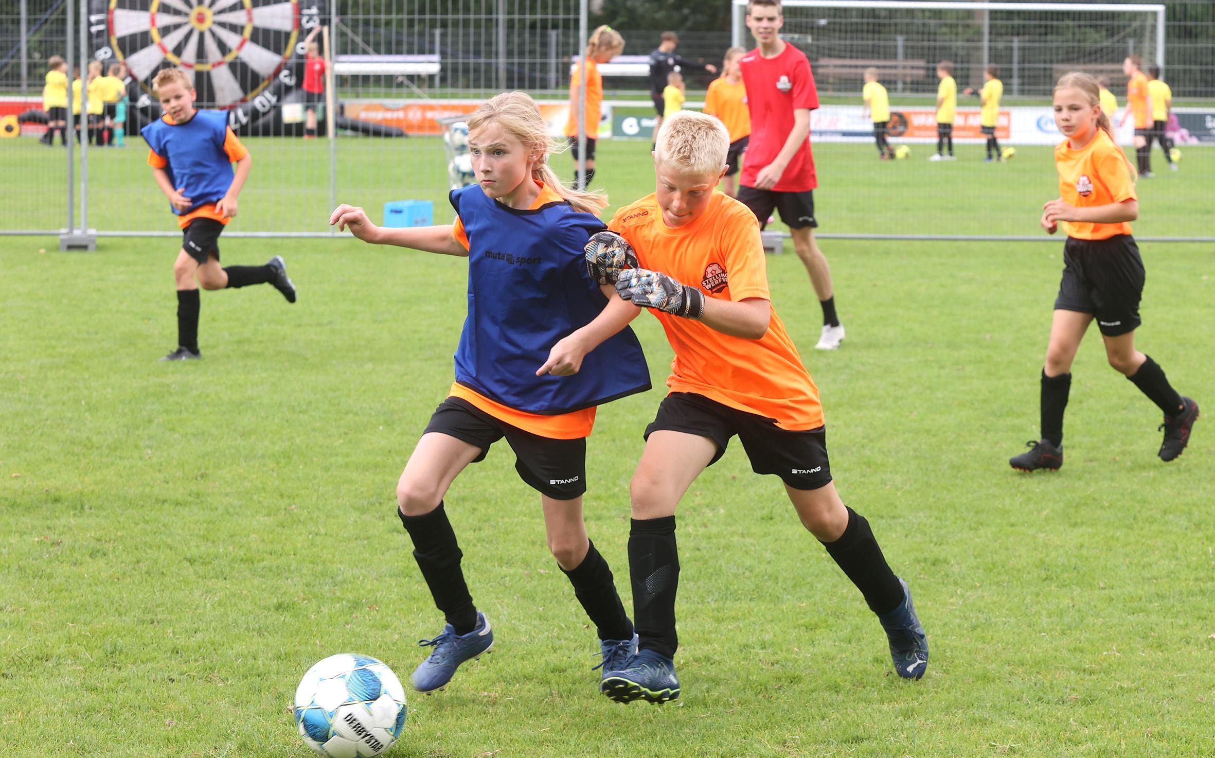 Tot en met vrijdag zijn er diverse voetbalactiviteiten. Foto: Piet Bosma