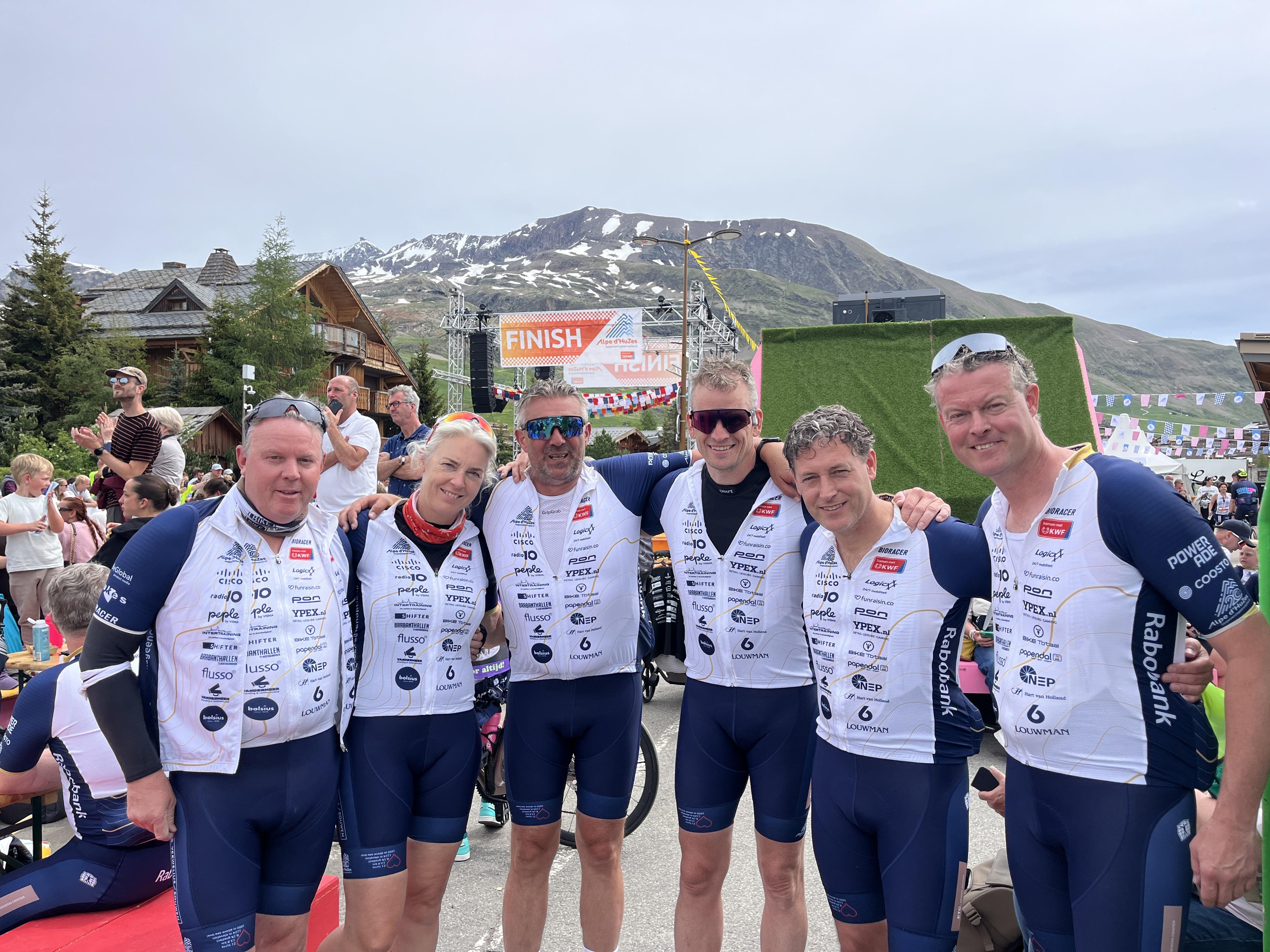 Team Wolvega overtreft het eigen doel bij beklimmen van Alpe d’Huez