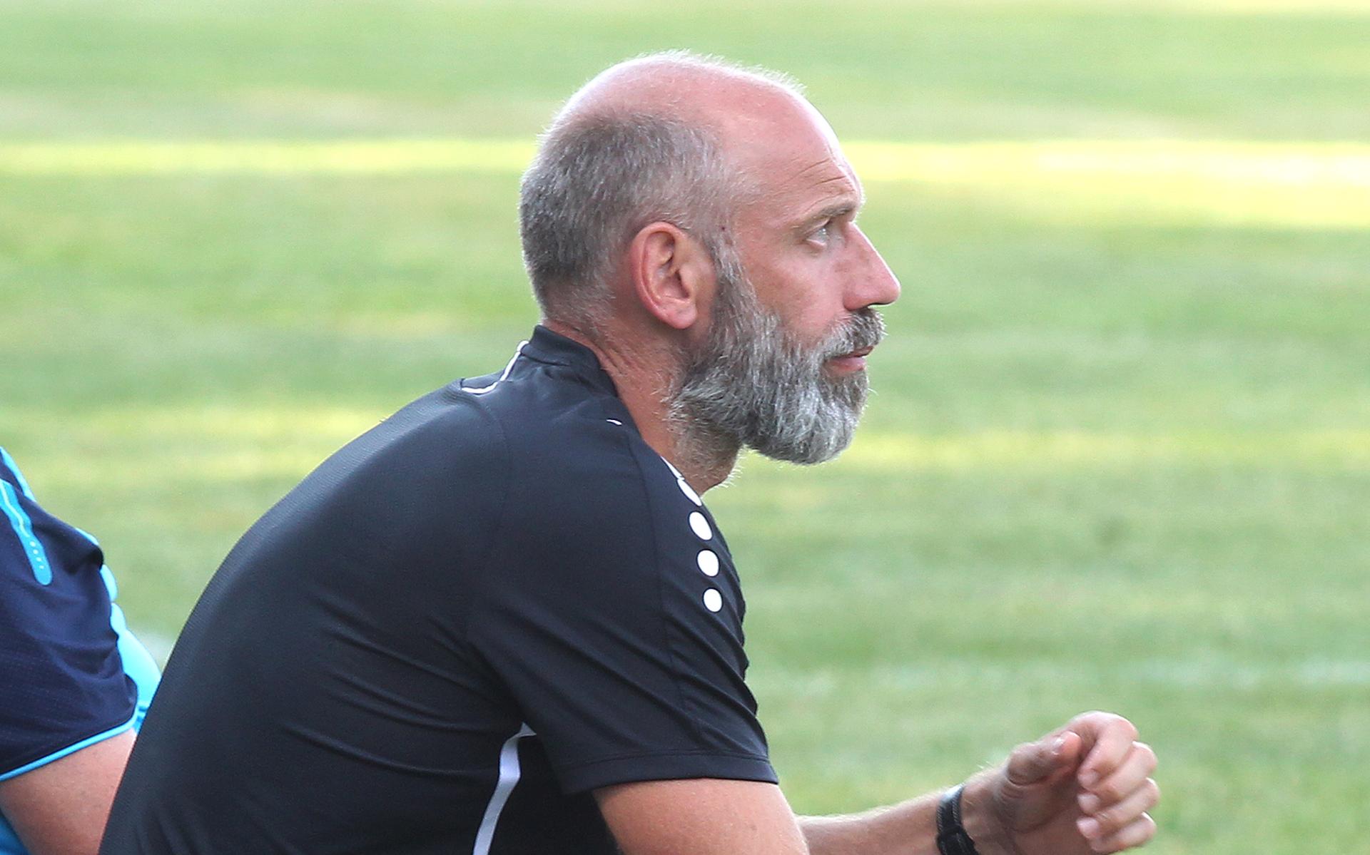 Trainer Theo Los ziet potentie bij Oldeholtpade. ‘Hier loopt veel kwaliteit rond’