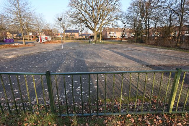 Weststellingwerf ruimt skatebaan in Noordwolde op. Toestellen zijn niet meer veilig
