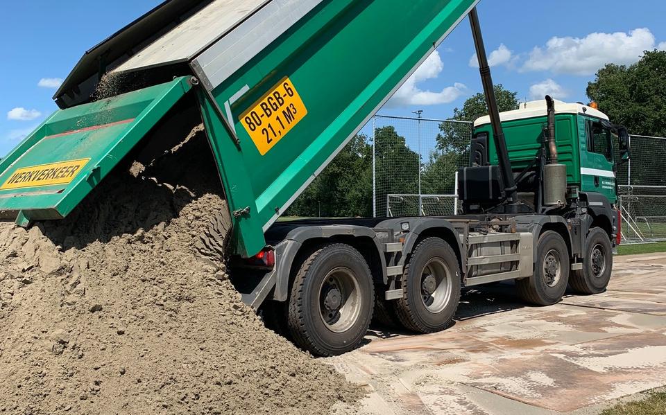 Er wordt hard gewerkt bij vv Oosterstreek.