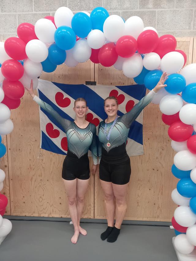 Alyanne en Emy op het Fries Kampioenschap. 