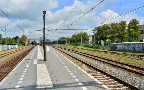 Door een aanrijding rijden er tot 12.30 uur geen treinen tussen Steenwijk en Wolvega. Er zijn bussen ingezet. 
